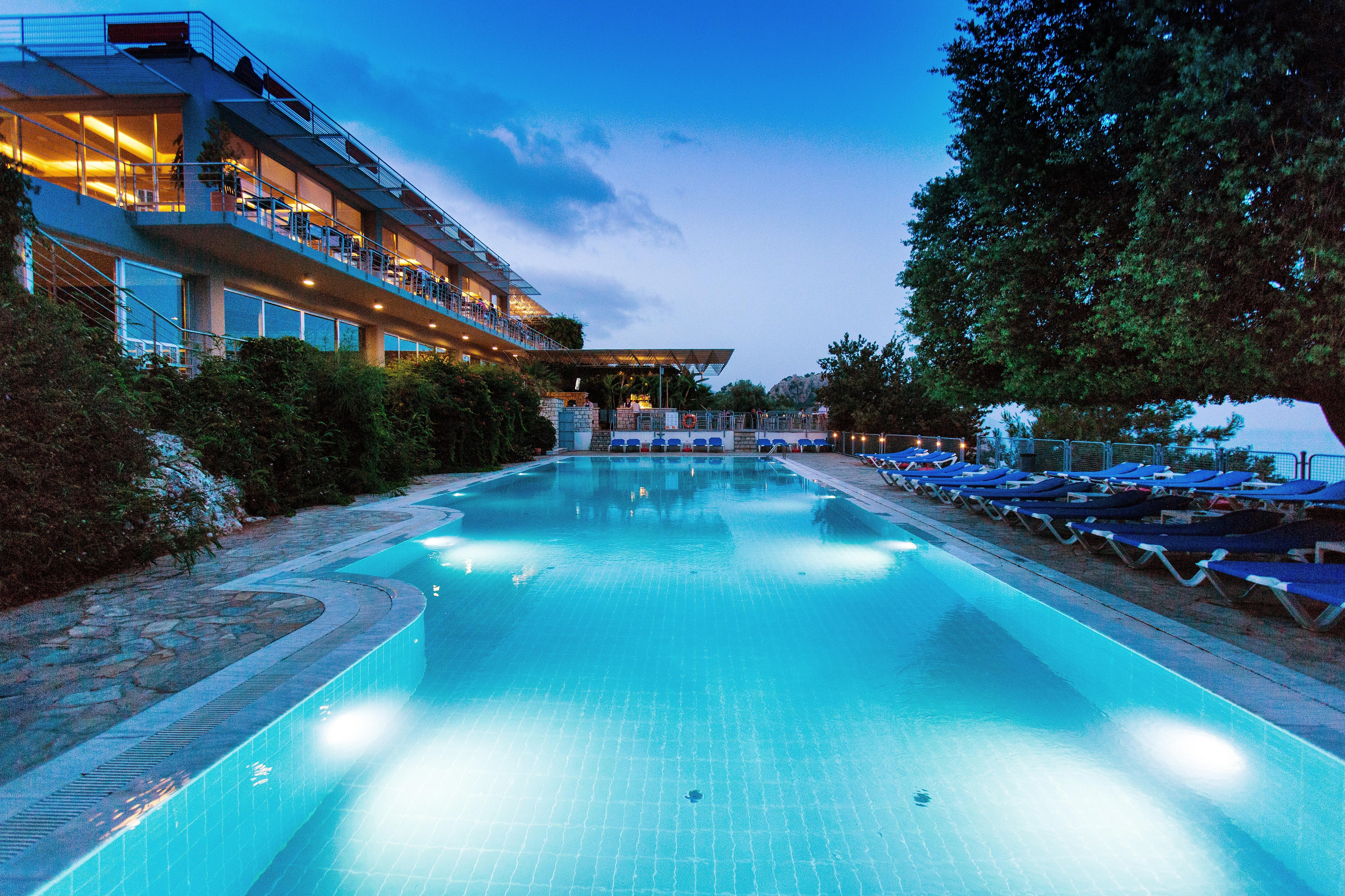 ลาบรันดา โลริมา รีสอร์ต Hotel ทูรุนช์ ภายนอก รูปภาพ